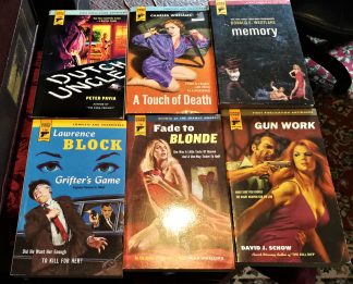 Hard Case Crime, lot of 6 paperbacks